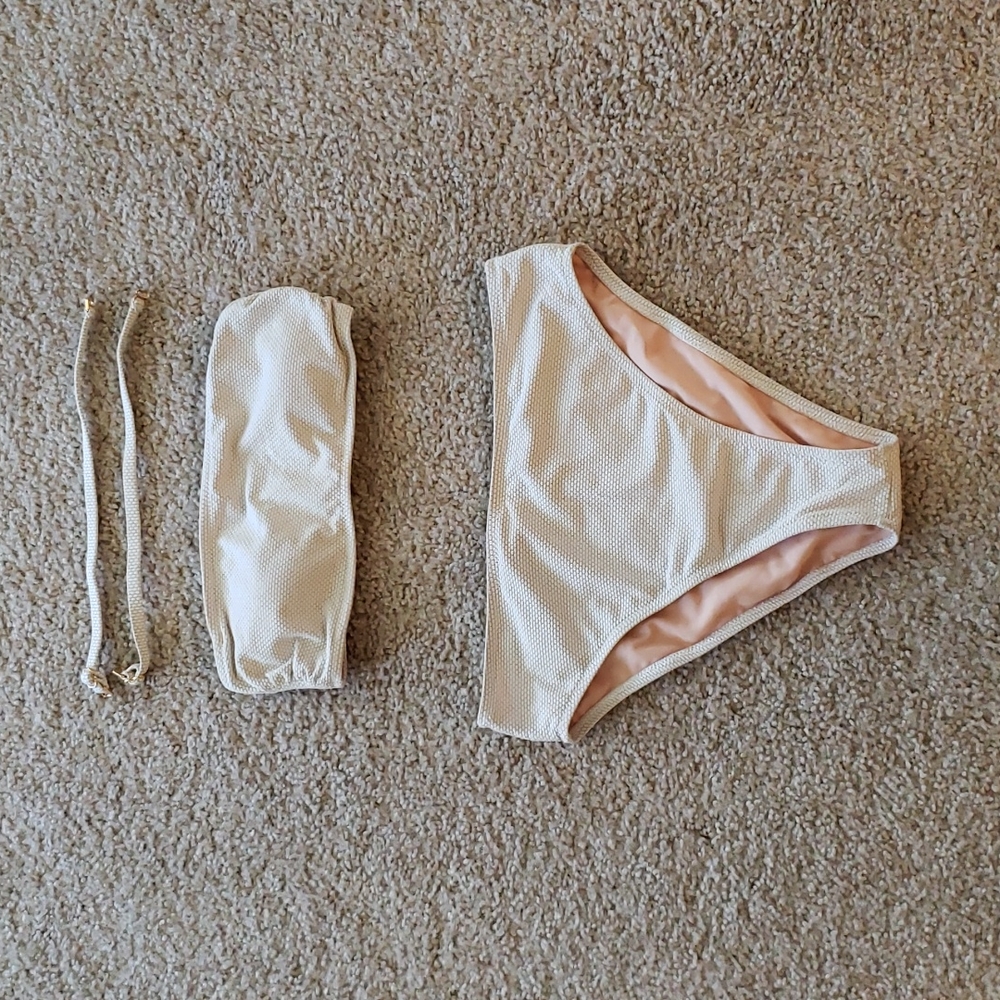 Leith bikini, size medium